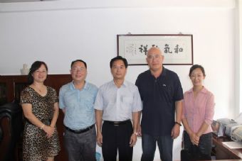 2011-08-31廖东会长率队到湛江包装材料公司调研